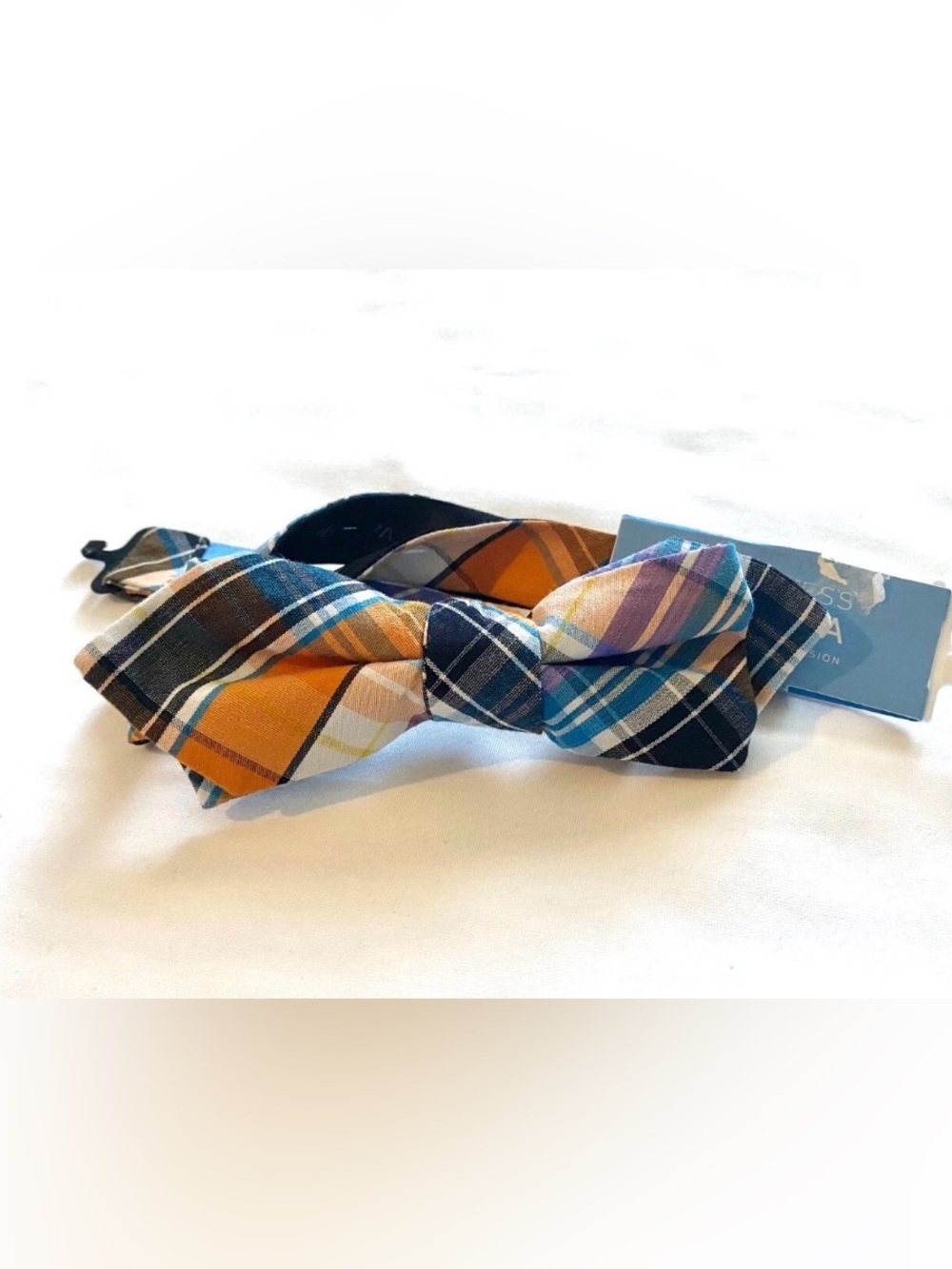 Countess Mara Pre-Tied Adjustable Bow Plaid NWT